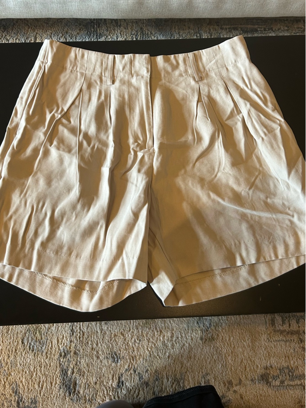 Truth Women's Beige Pleated High-Waist Shorts